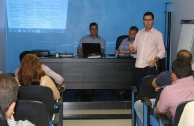 Prefeito de Craíbas, Ediel Leite, é reeleito presidente do Conagreste para o biênio 2019-2020