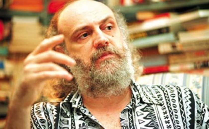 Escritor e compositor Aldir Blanc morre aos 73 anos, vítima de covid-19