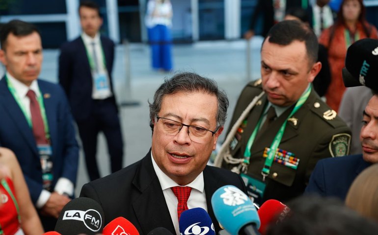 Presidente da Colômbia diz que G20 teme que IA cause hecatombe social