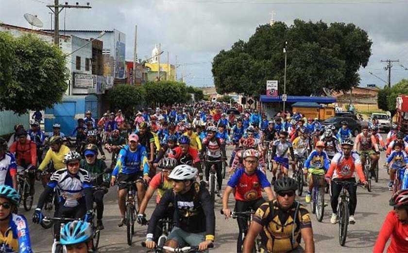 Ciclistas de toda a Alagoas ocuparam Junqueiro praticando o ecoturismo