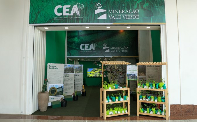 Exposição em estande especial está mostrando parte importante da mineradora, referência em ESG