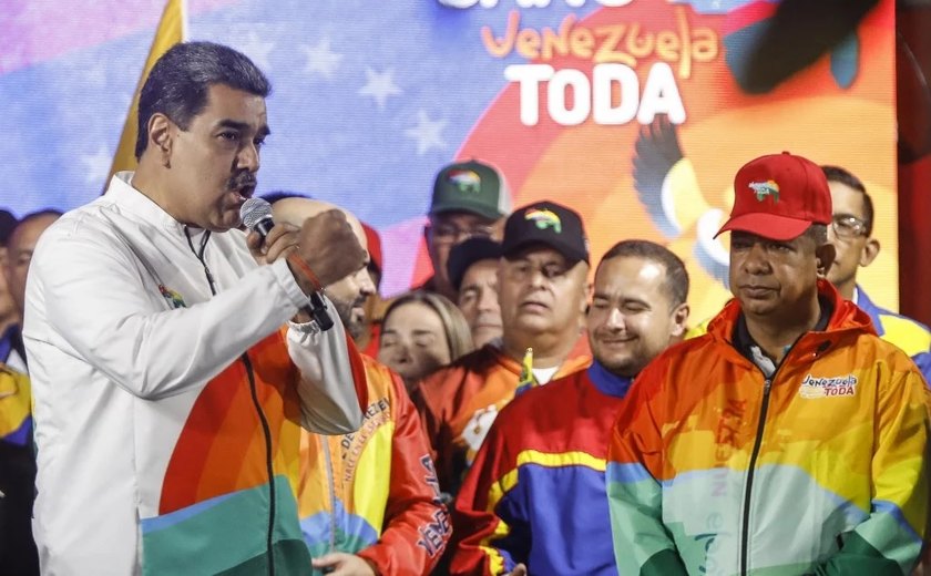 Venezuela aprova em referendo a criação de uma província em área reivindicada pela Guiana