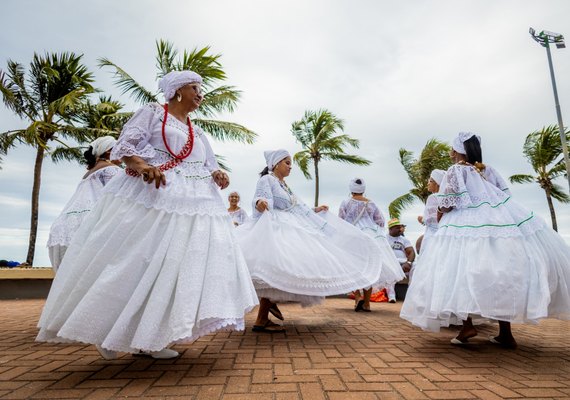 Dia das Flores celebra a importância de matrizes africanas em Maceió