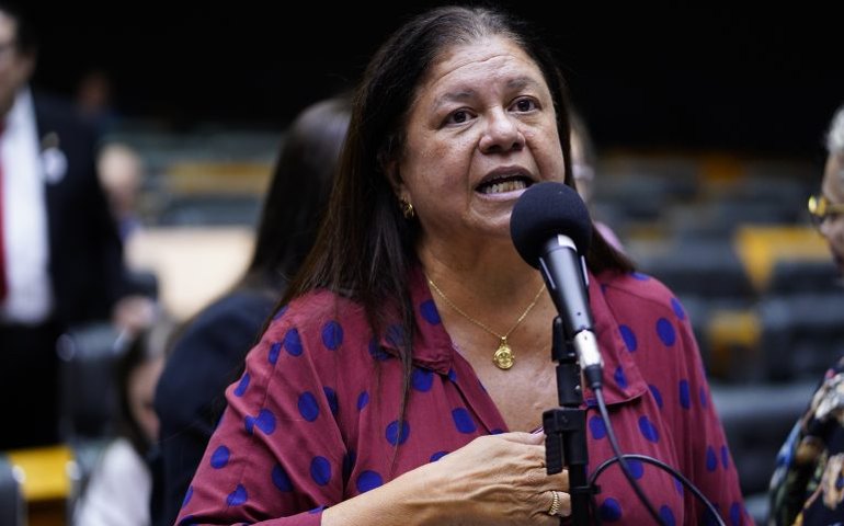 Comissão aprova projeto que facilita ressarcimento ao INSS por agressor de mulher