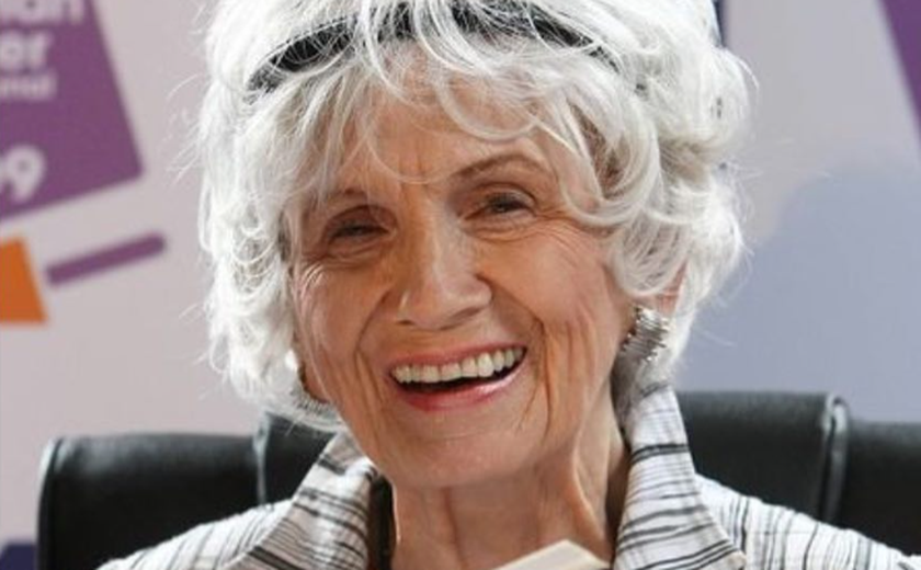 Filha da Nobel de Literatura Alice Munro diz ter sido abusada sexualmente pelo padrasto, com quem a mãe continuou casada
