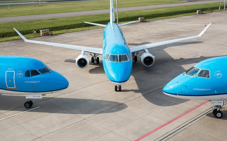 Avião da KLM derrapa na pista após pouso de emergência na Noruega