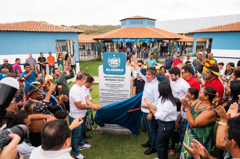 Governo Paulo Dantas inaugura escola indígena após 36 anos de espera em São Sebastião