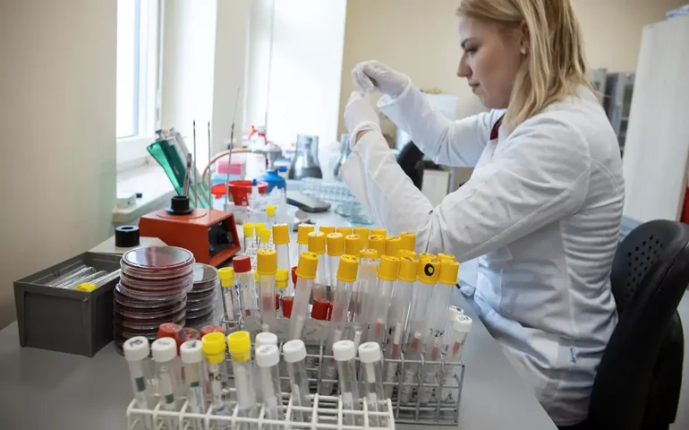 Firjan Senai oferece mais de 11 mil vagas gratuitas em cursos no RJ