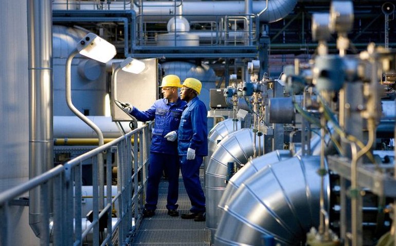 Produção industrial da Alemanha cai 4% em agosto ante julho