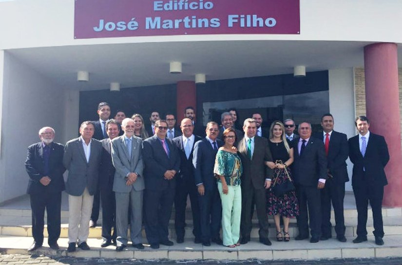 Procurador de Justiça falecido se torna patrono de novo fórum de Olho D'água das Flores