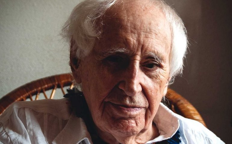 Zé Celso: amigos e colegas do dramaturgo prestam homenagem nas redes sociais