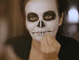 Maquiagem de Halloween: 5 dicas para criar efeitos assustadores em casa