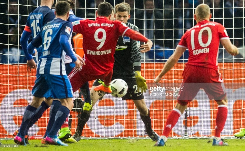 Hertha Berlin segura ataque do Bayern e arranca empate por 0 a 0 fora de casa