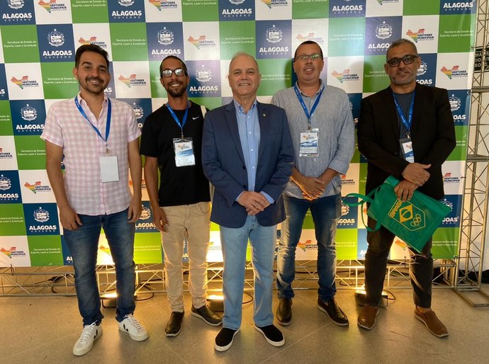 Arapiraca conquista 1ª lugar em Fórum de Esportes com projeto de Natação Inclusiva