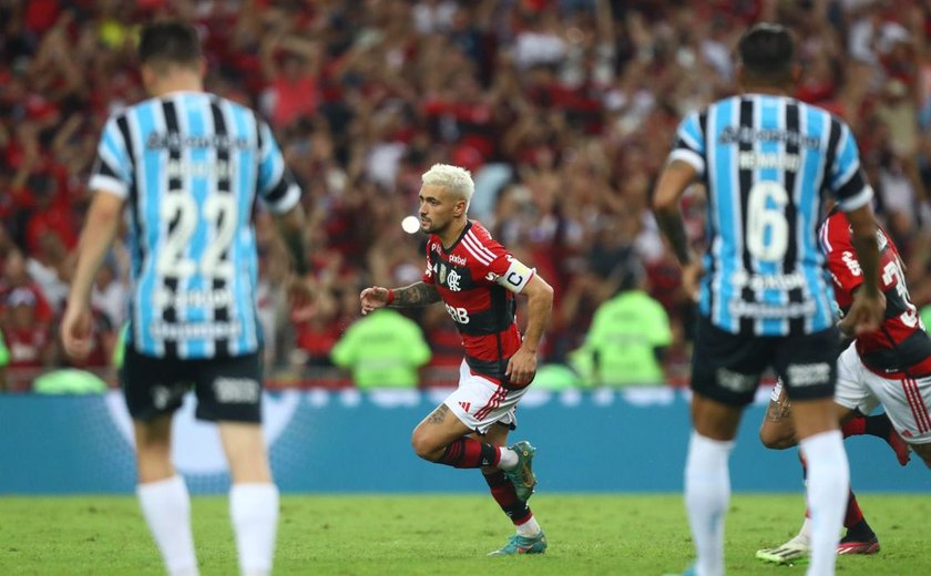 Copa do Brasil: Flamengo volta a derrotar Grêmio e está na decisão