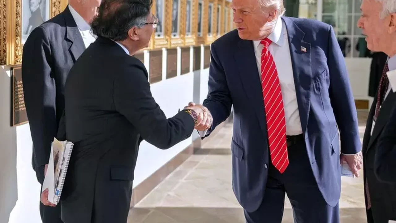 Trump e Petro se reúnem após período de tensão diplomática