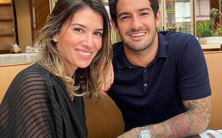 Alexandre Pato e Rebeca Abravanel esperam primeiro filho, diz site
