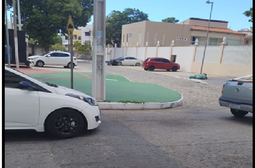 Vereador Aldo Loureiro solicita a prefeitura de Maceió repintura e manutenção de lombadas