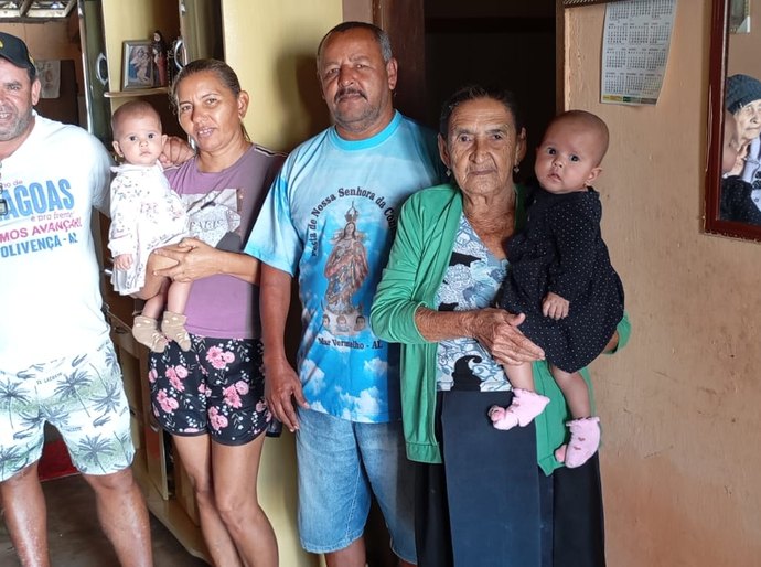 Famílias relembram apoio do PLID/AL na localização de parentes e celebram vida nova após o reencontro