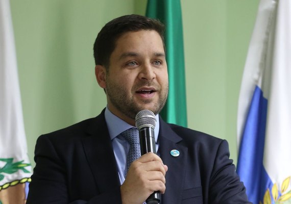 Vice-governador do Rio deixa cargo para assumir vaga no TCE