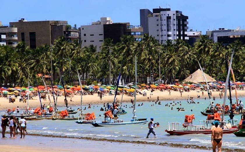 IMA aponta 34 pontos próprios para banho em praias do Estado de Alagoas