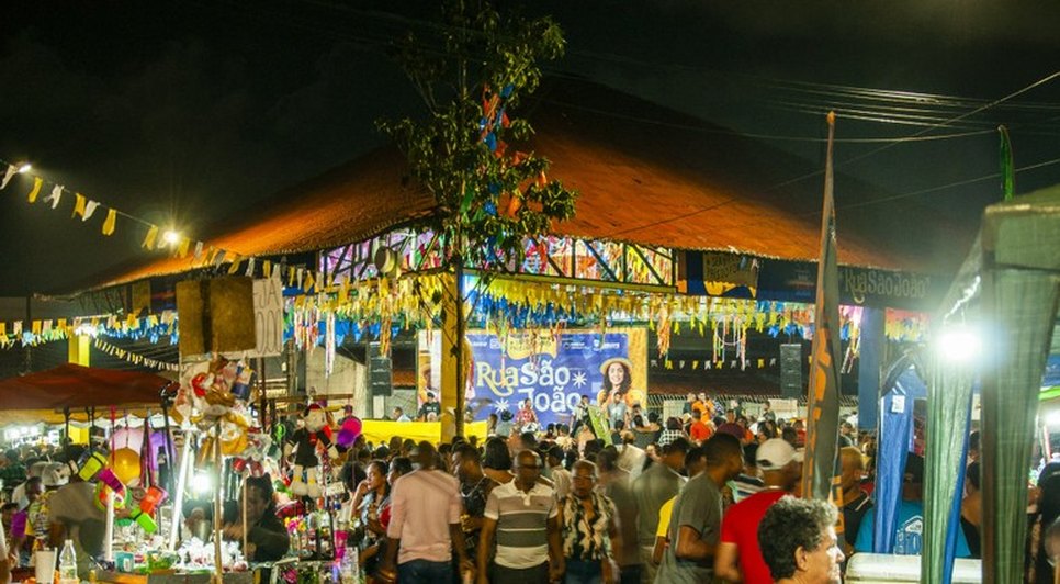 rua de são joão / Foto: Foto: Moema Costa