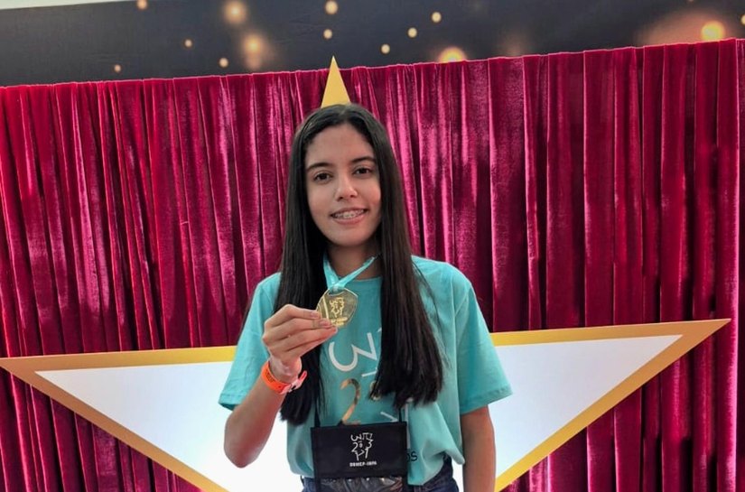 Estudante da rede estadual faz história ao se tornar a primeira alagoana com dois ouros consecutivos na OBMEP