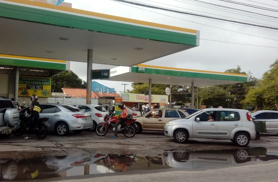 Postos de gasolina caos / Foto: Internauta