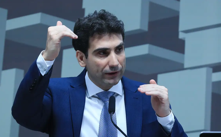 Galípolo: Por desemprego baixo e economia ir bem é que BC acha que precisa subir juros