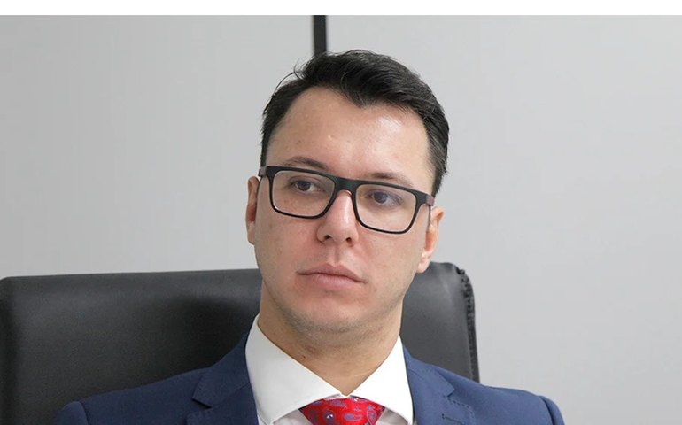 Juiz nega intervenção administrativa e suspensão de recursos ao CSE