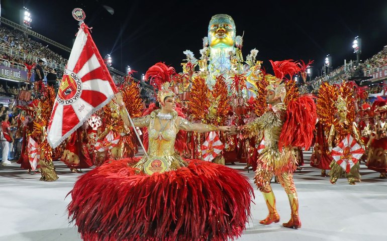 Desfiles de carnaval no Rio terão maior número de escolas de samba