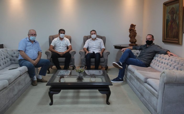 Empresa vai reativar frigorífico e gerar 40 empregos em São Brás