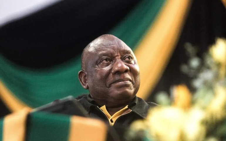 África do Sul: presidente Ramaphosa vence eleição pela liderança do partido CNA