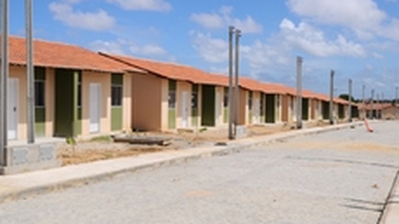 Seinfra finaliza sorteio que define endereços no conjunto José Aprígio