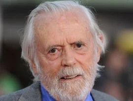 Morre Matt Clark, ator de 'De Volta para o Futuro 3', aos 89 anos