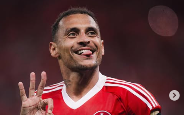 Alan Patrick brilha e Internacional bate Juventude de virada