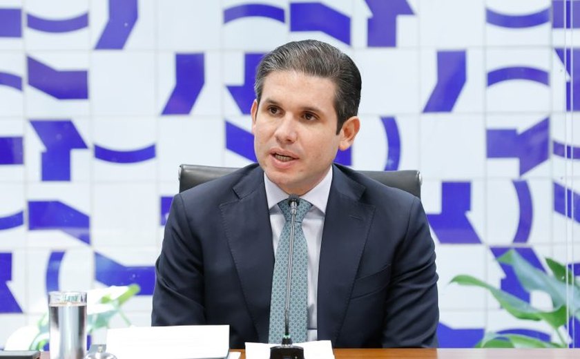Motta defende projeto que prevê suspensão de 6 meses para quem impedir funcionamento de atividades legislativas