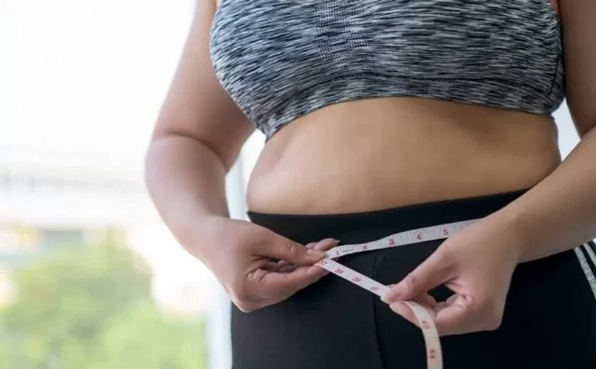 Circunferência da cintura está relacionada ao risco de AVC, diz estudo