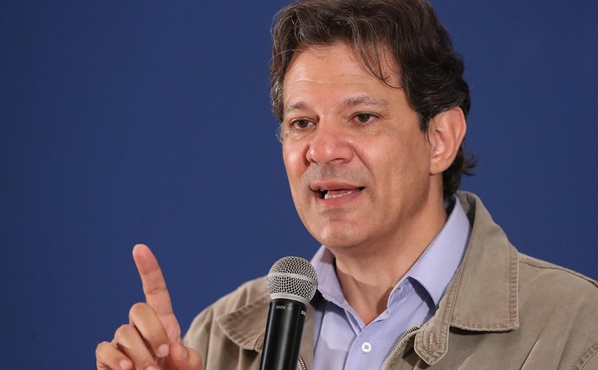 Desenvolver software do desenrola depende mais das empresas que do governo, diz Haddad
