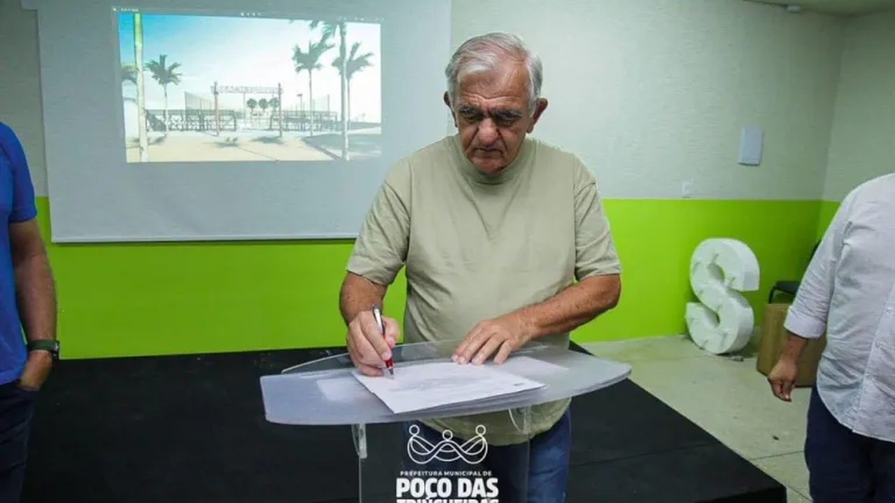 Prefeito pressiona Câmara para liberar mais dinheiro em Poço das Trincheiras
