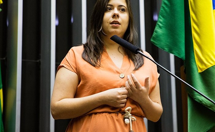 A deputada federal Samia Bomfim