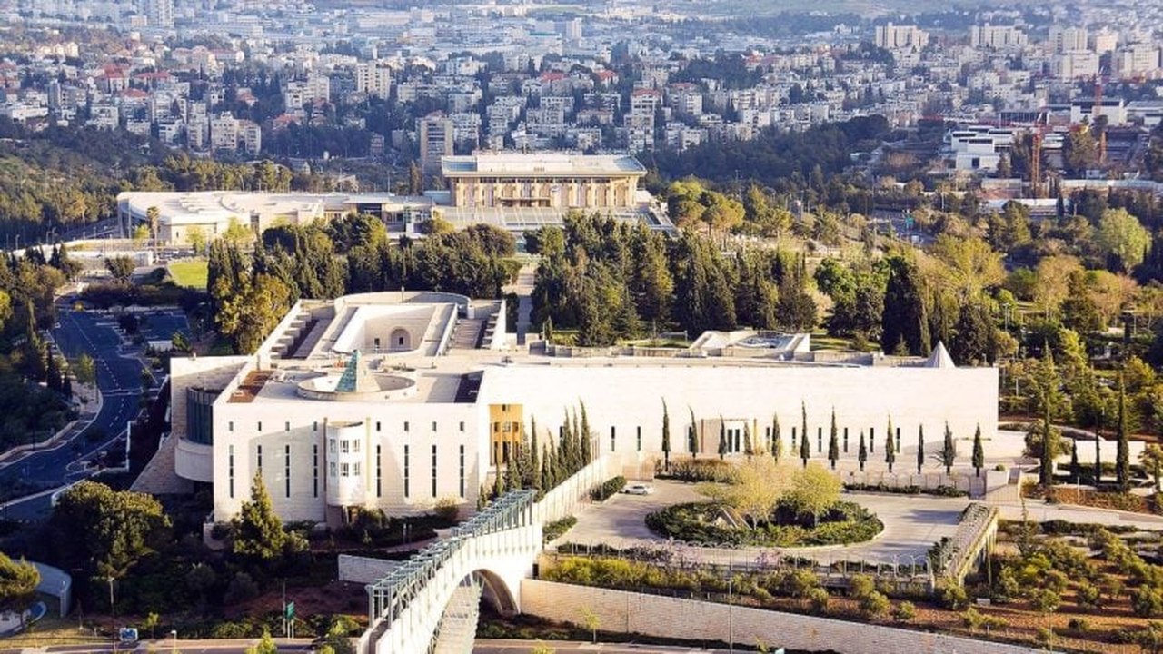 Suprema Corte de Israel decide que ultraortodoxos devem começar a ser recrutados pelo Exército