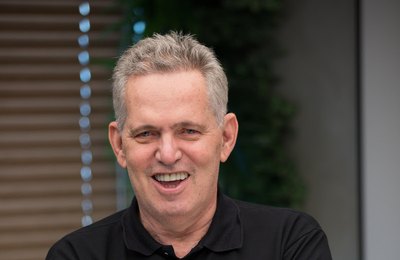 Mais farmácias independentes fecham do que abrem e revelam nova dinâmica do varejo farmacêutico