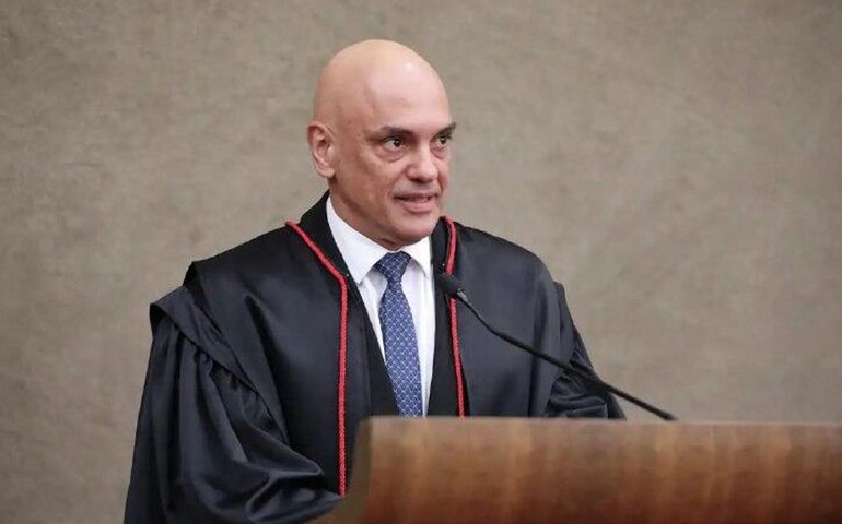 Visita de conselheiro dos EUA a Bolsonaro é barrada por Alexandre de Moraes