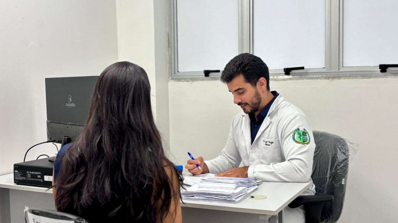 Maio Roxo: gastroenterologista do Hospital Metropolitano de Alagoas alerta para doenças inflamatórias intestinais