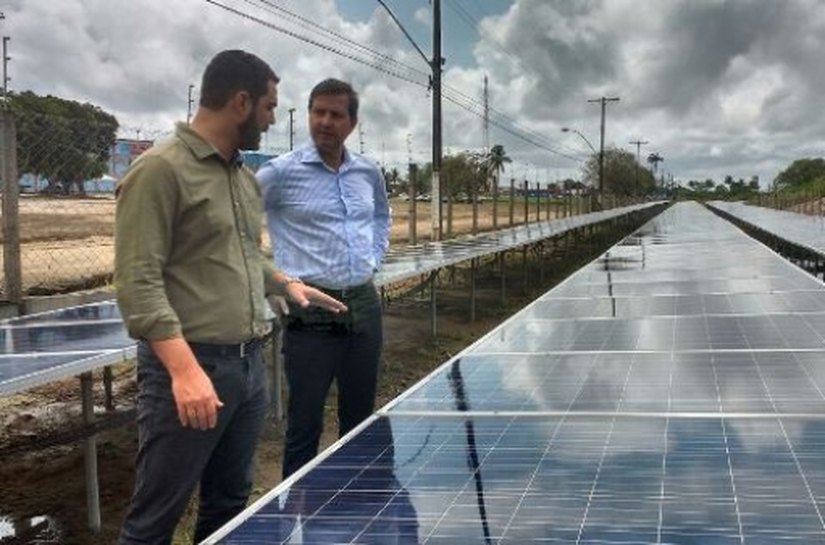 Sedetur inaugura primeira miniusina de energia solar autossustentável