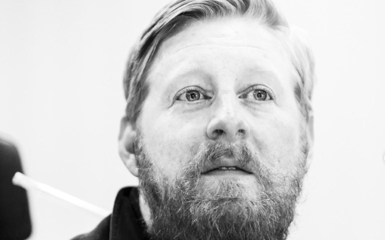 Ator de 'Game of Thrones' morre aos 35 anos vítima de doença rara