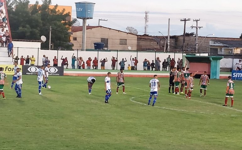 CSE vence CSA em sua estreia no Campeonato Alagoano