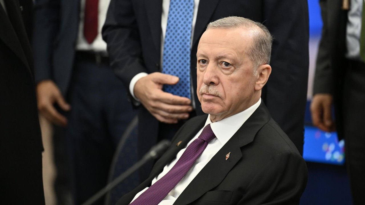Erdogan quer conversar com Putin sobre o envio de gás à Eslováquia após Kiev cortar o fornecimento