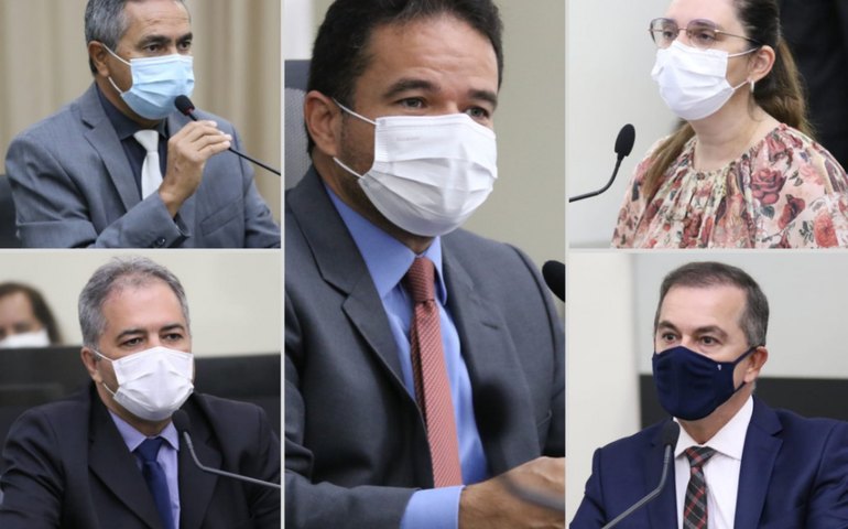 Parlamentares saúdam e destacam trabalha realizado pelos servidores públicos